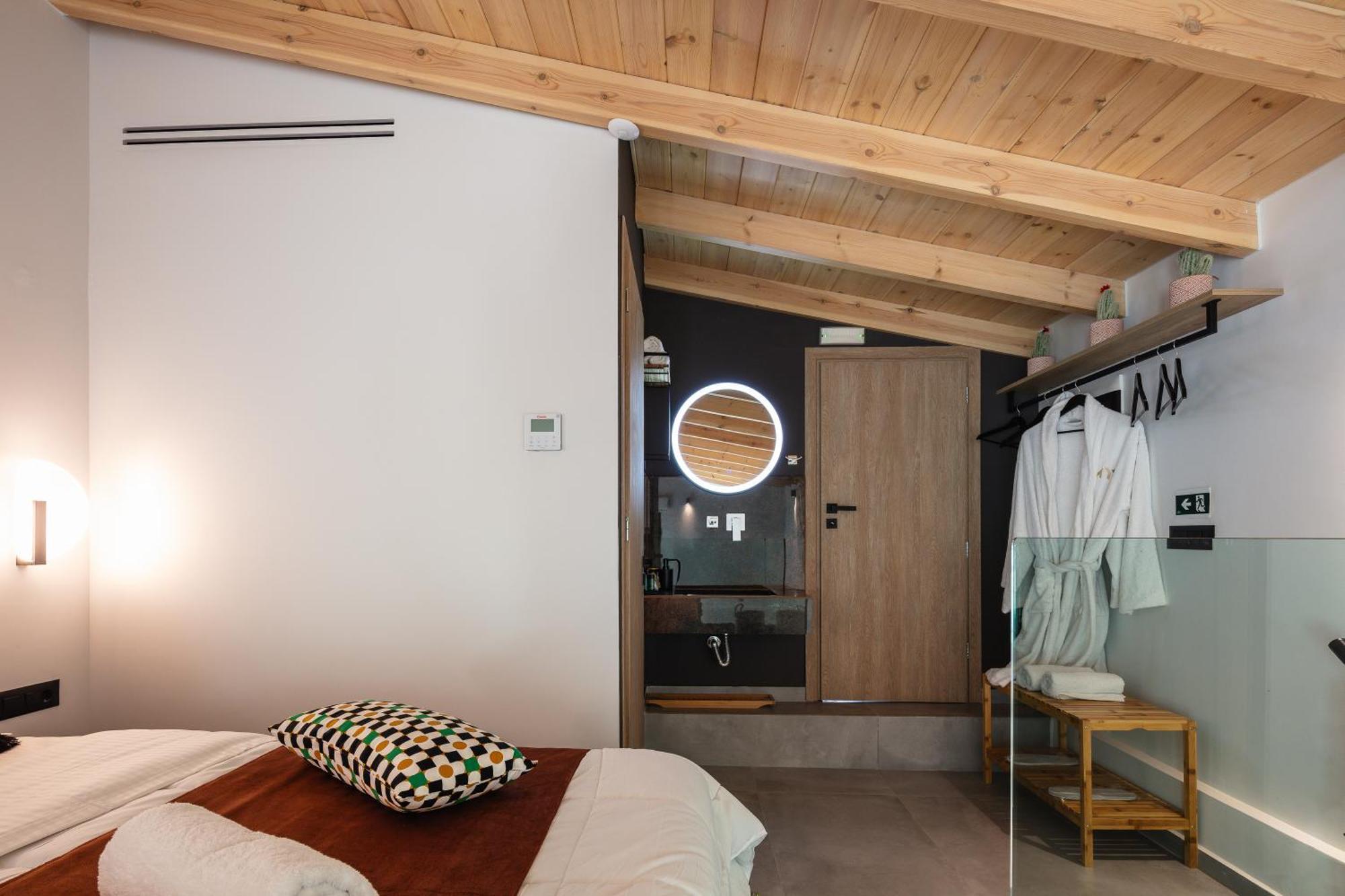 My Luxury Suites - Old Town Rethymno Экстерьер фото